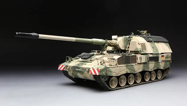 1/35 German Self-Propelled Howitzer Panzerhaubitze 2000