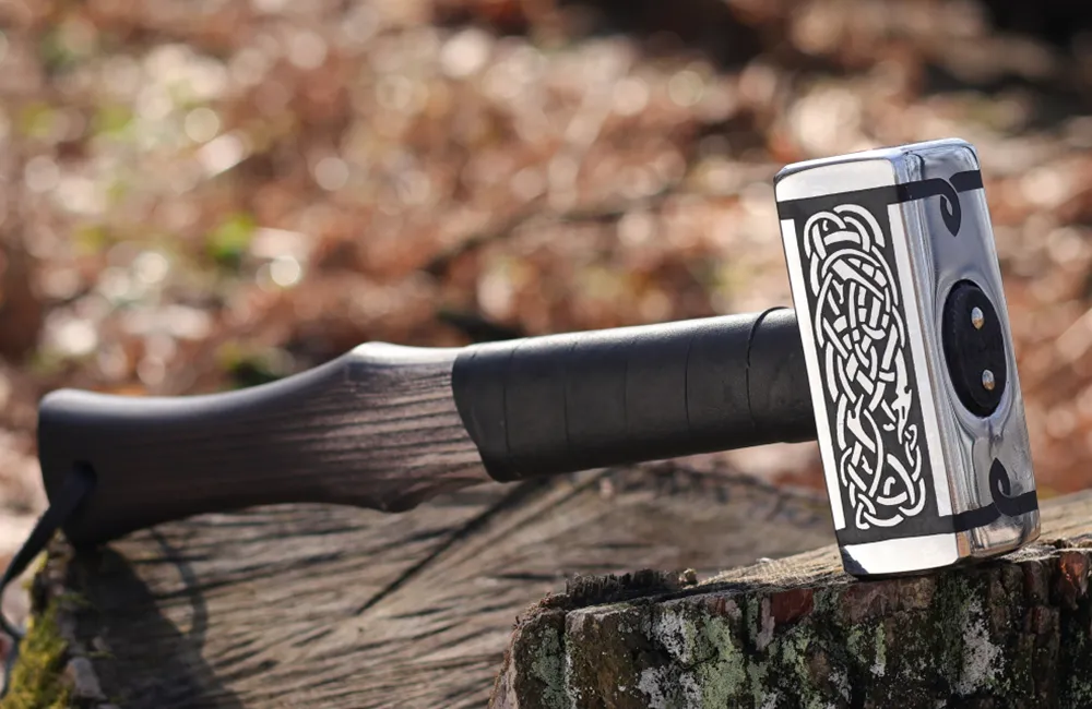 Handforged Nordic Hammer 'Dragon's Forge'