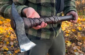 Handforged Throwing Axe 'Icebreaker'