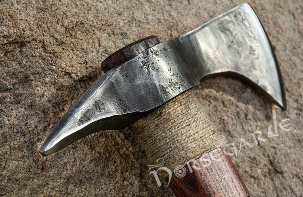 Handforged Throwing Axe 'Islander'