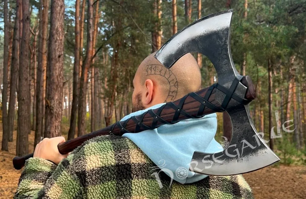 Handforged Two-Handed Axe 'Last Word'