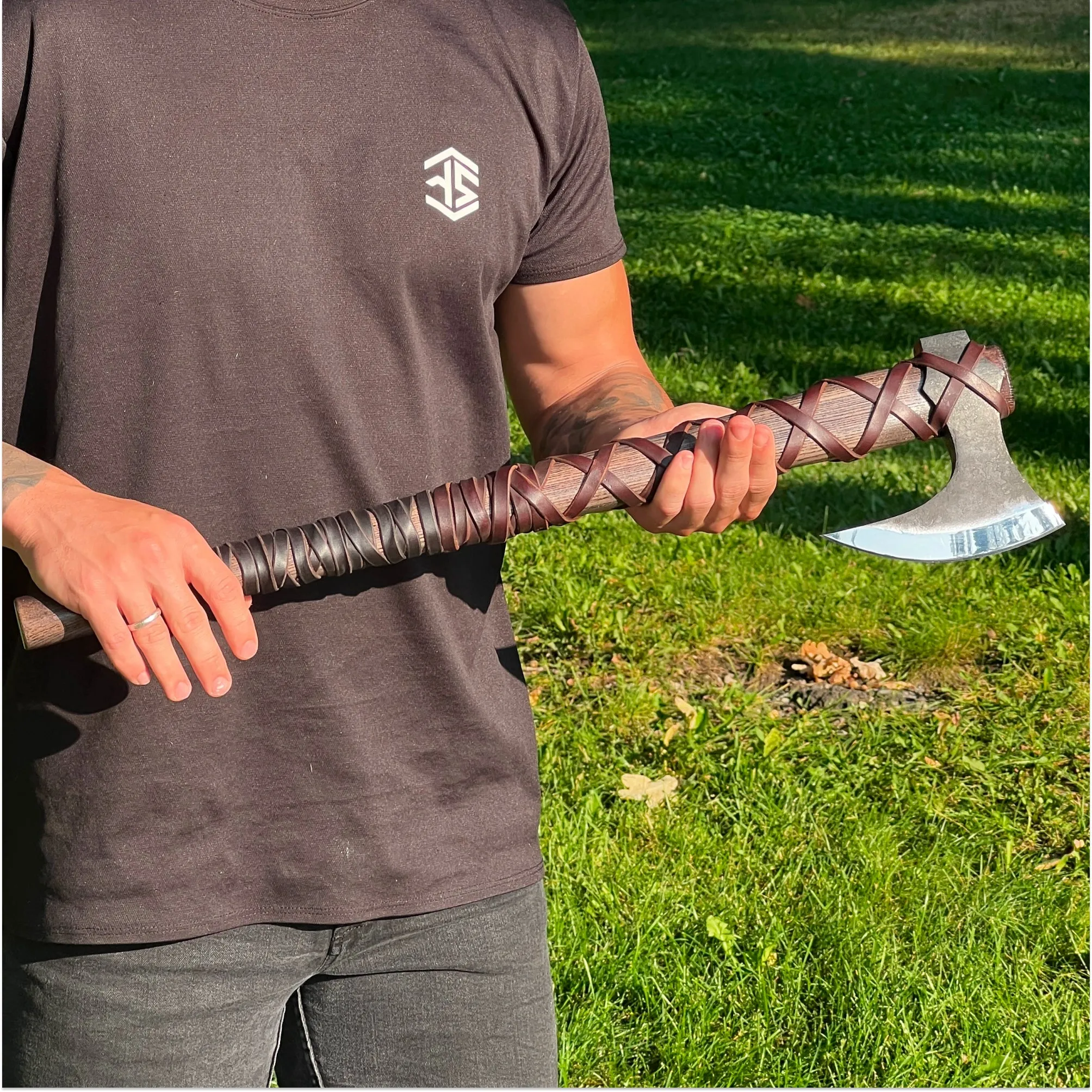 Handforged Viking Axe 'Grom'